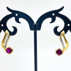 Gold Tone Pierced Earrings Pink Red Crystal Curve Design Vintage Style Gift